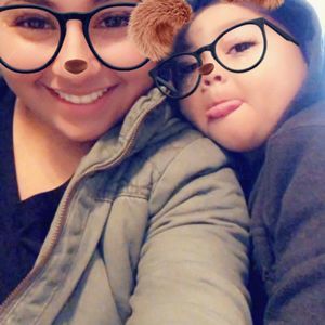 Meet your Posher, Alicia